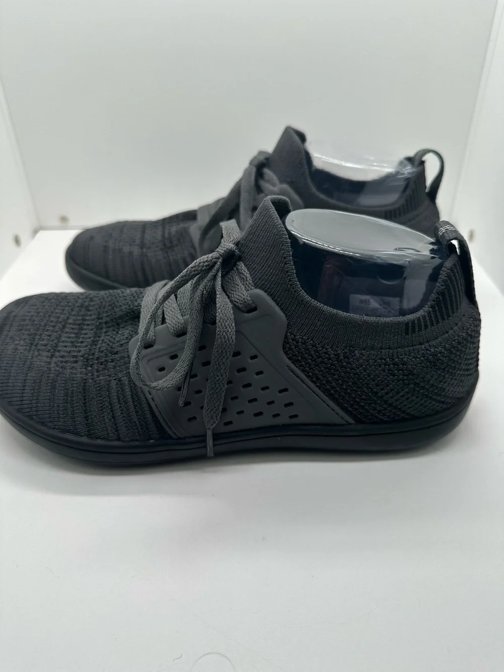 WHITIN Barefoot W85 Shoes Size 38 (8.5)